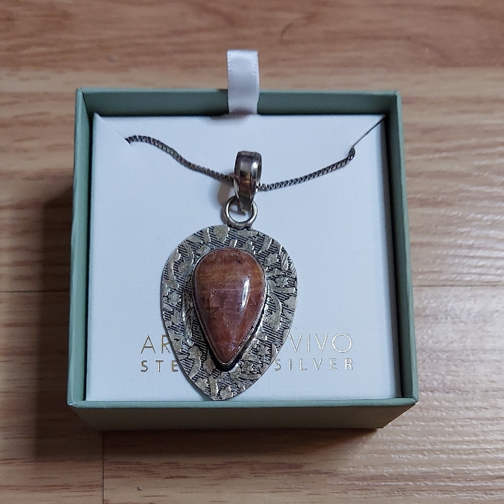 Sterling Silver Pendant Necklace with Brown Stone